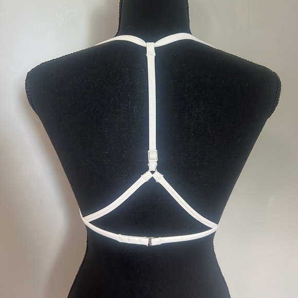 Abercrombie& Fitch- Dark red, white, blue striped bikini - Picture 3 of 8